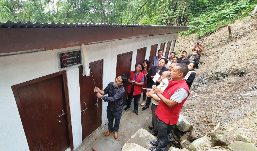 KMC office secretary, Zakiekhotuo Kiso inaugurates community toilet for residents of Sector-3 under Kitsubozou colony, Ward No. 5, Kohima on October 10.